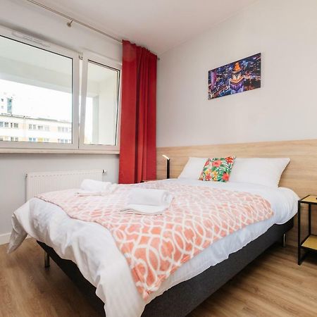 Stare Bielany 2-Bedroom Apartment Warsaw Exterior photo