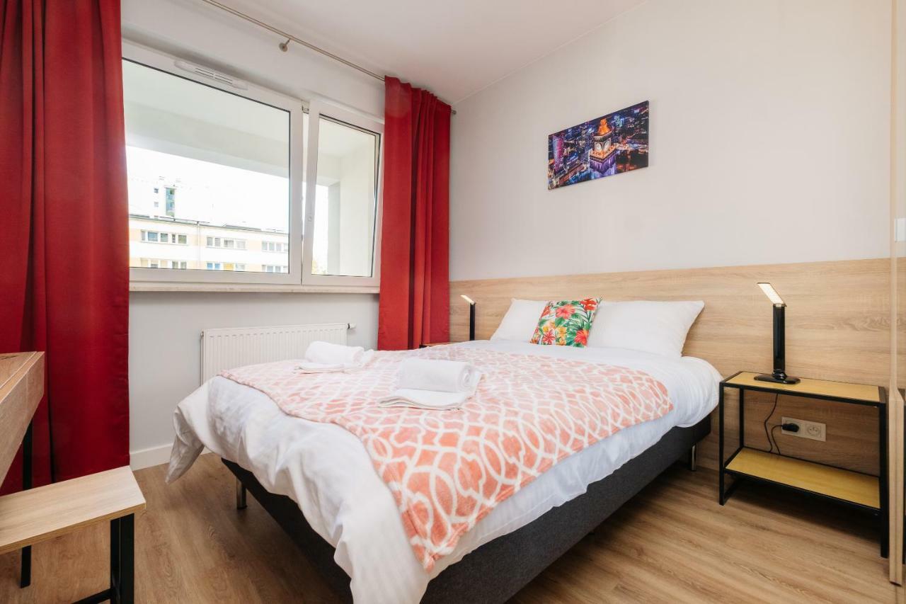 Stare Bielany 2-Bedroom Apartment Warsaw Exterior photo